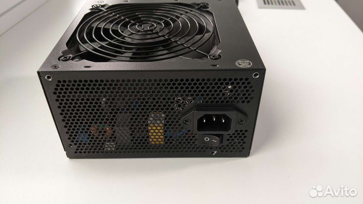 Блок питания Cooler Master MWE White 600W 80+
