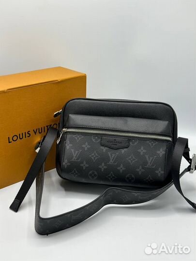 Сумка louis vuitton натуральная кожа через плечо