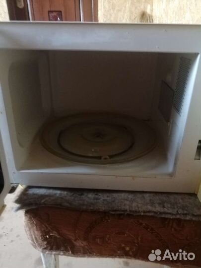 Микроволновая печь midea