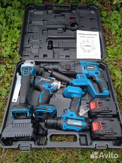 Набор аккумуляторных инструментов 4 в 1