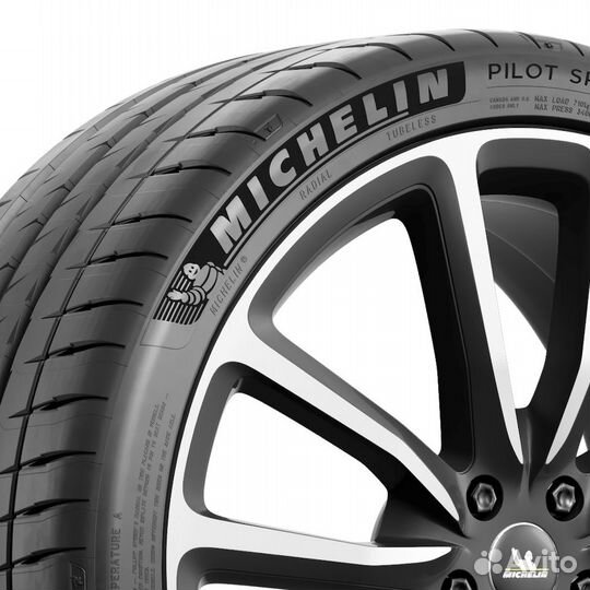 Michelin Pilot Sport 4 S 285/30 R22 101Y