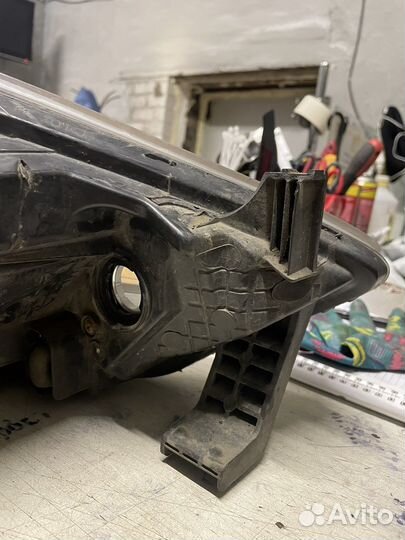 Фара левая Hyundai Solaris 2010-2014 года