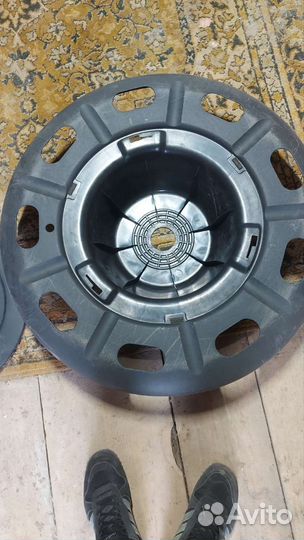 Кожух запасного колеса