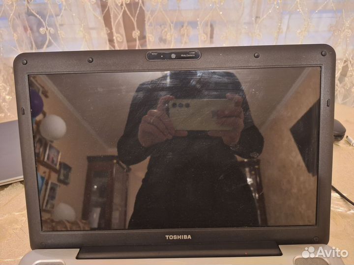 Ноутбук toshiba