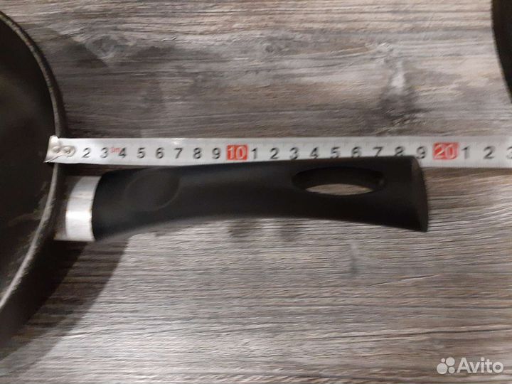 Сковорода большая с крышкой