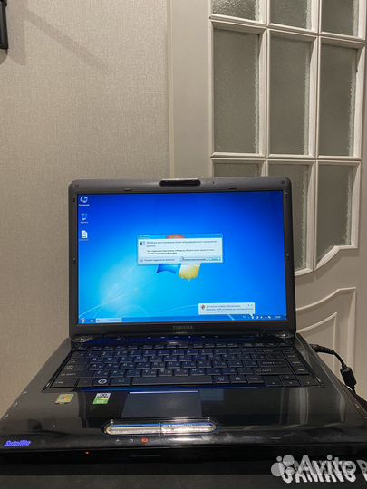 Ноутбук toshiba