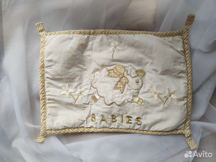 Подушка для малыша