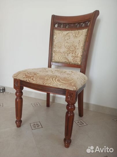 Стулья импортные классические