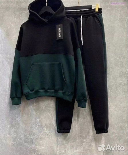 Спортивный костюм