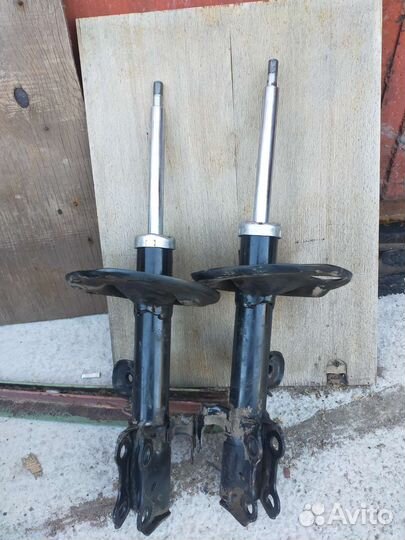 Стойки каяба на RAV4 ACA30