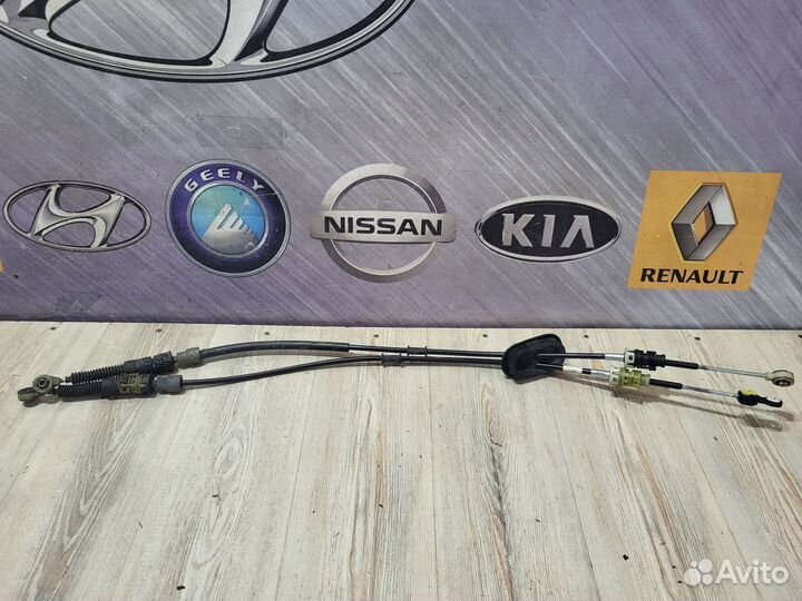 Трос кулисы коробки передач кпп Nissan juke F15