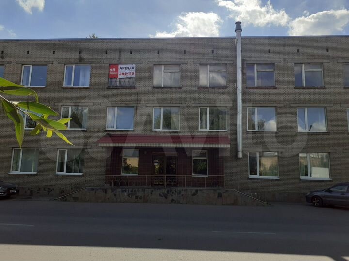 Офис с парковкой на Краснова, 94.8 м²