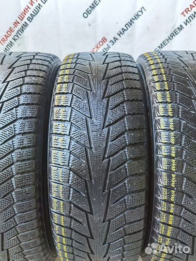 Hankook Winter I'Cept IZ2 215/60 R16 99T