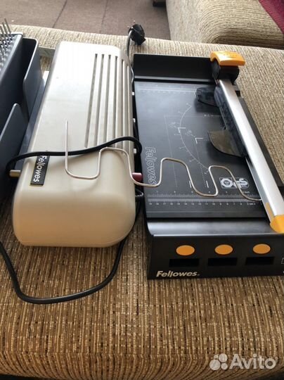 Оборудование для прошивки документов и фото