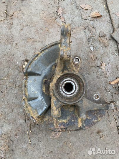 Кулак поворотный правый Hyundai Elantra HD