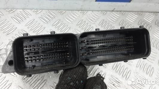 Блок управления двс skoda octavia A5 (ABN18PC01)