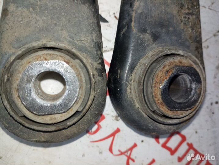 Рычаг подвески нижний задний Volvo V70 B4164T 2010