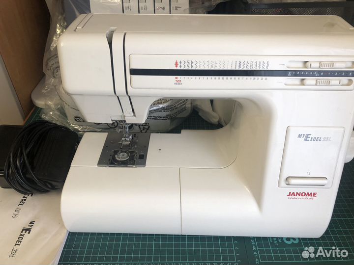 Швейная машина Janome my Excel 23l