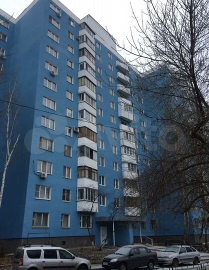 3-к. квартира, 69 м², 1/12 эт.