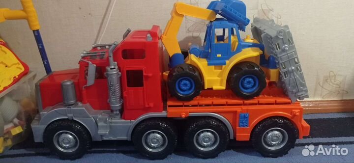 Игрушки машина большая