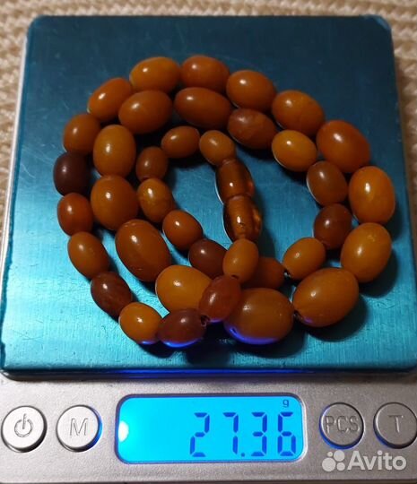 Янтарные бусы