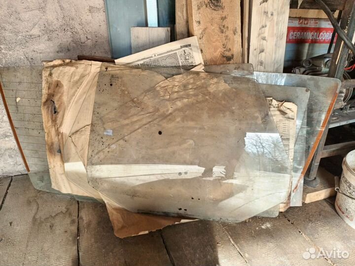 Лобовые стекла на авто