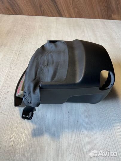 Кожух рулевой колонки Opel Meriva B A14XER 2012