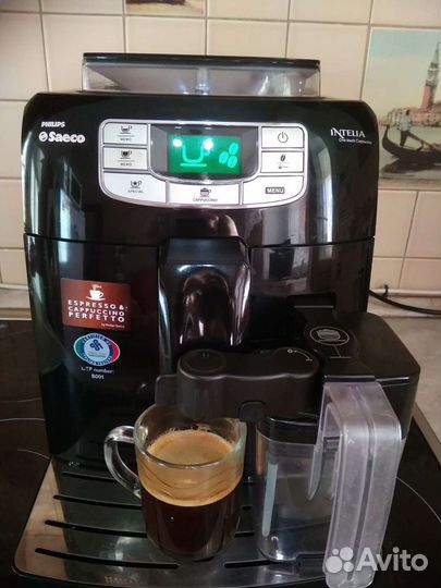 Кофемашина Saeco intelia 8753/19 Италия