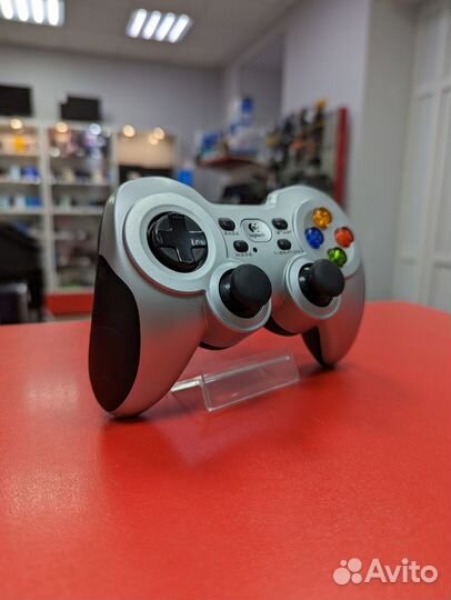 Геймпад Logitech G Wireless Gamepad F710