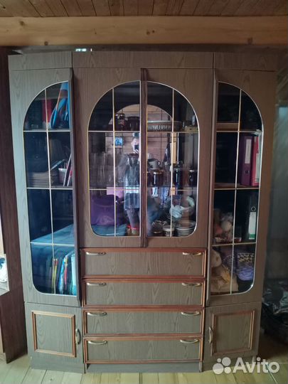 Шкаф сервант комод