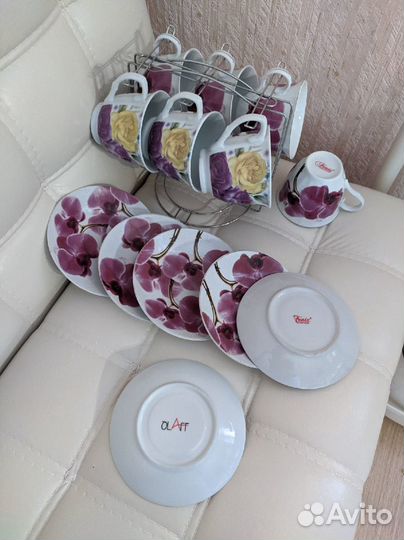 Сервиз чайный с подставкой + чашки