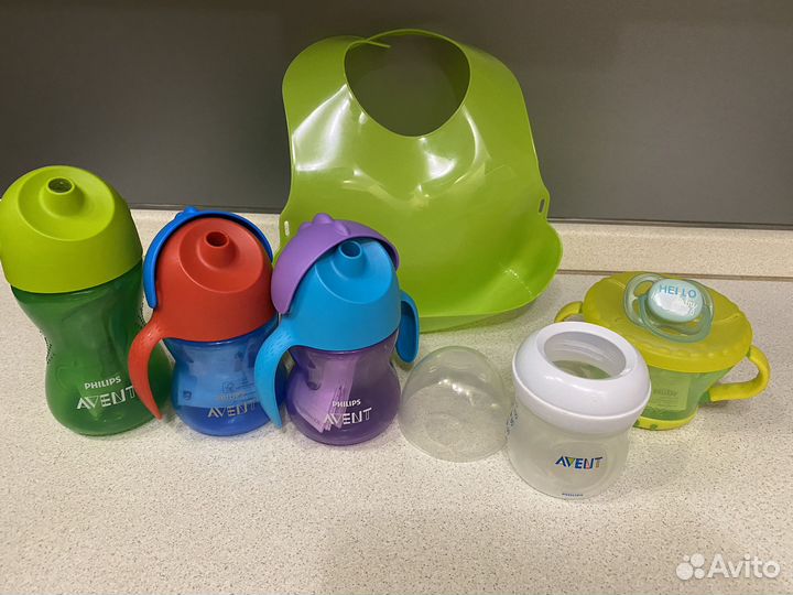 Бутылочки Avent Natural и поильники Avent