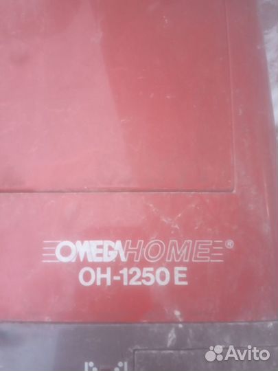 Пылесос с регулировкой мощности.Исправен