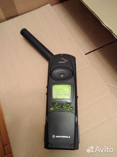 Спутниковый телефон Motorola 9500, Iridium