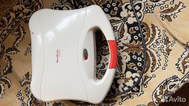 Сэндвичница- Бутербродница Moulinex