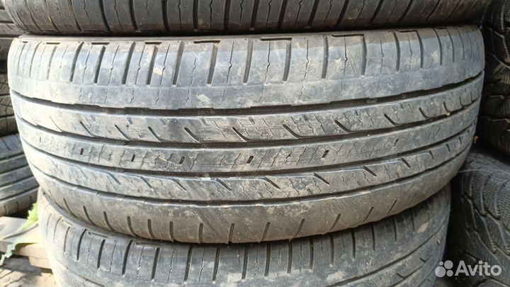 Bridgestone Dueler H/T 215/60 R17