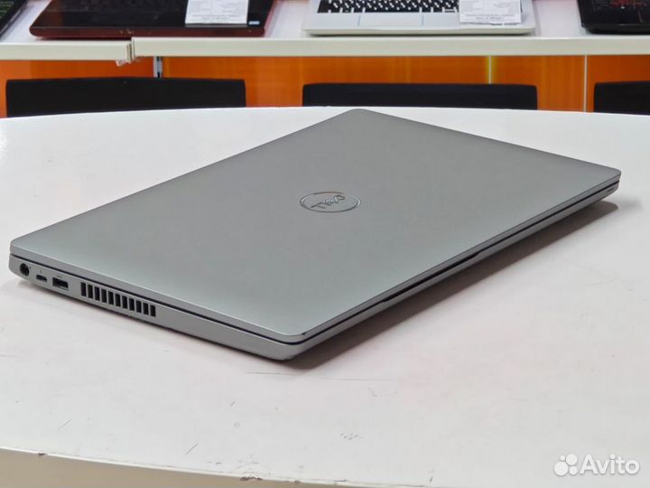 Ноутбук Dell Latitude 15.6