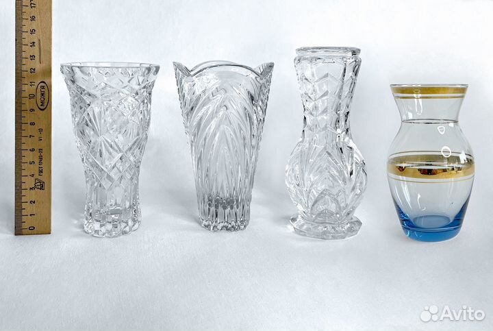 Маленькие хрустальные вазочки