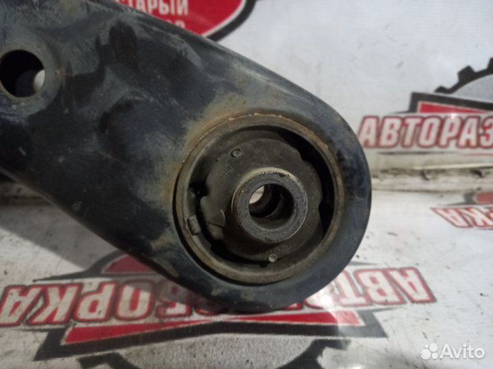 Рычаг передний правый Toyota Estima ACR50 2azfe