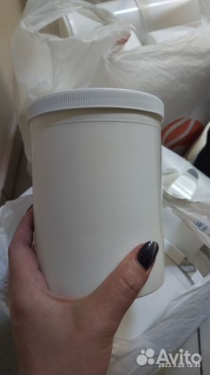 Банки пластиковые