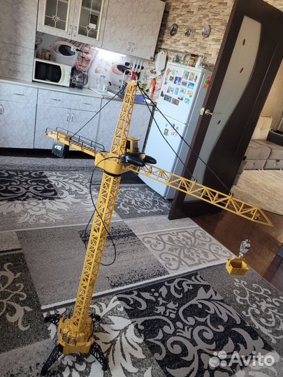 Башенный кран игрушка