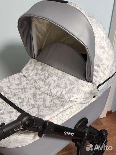 Коляска 2 в 1 Pituso Confort