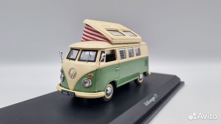 Модель Volkswagen T1 Camping Bus
