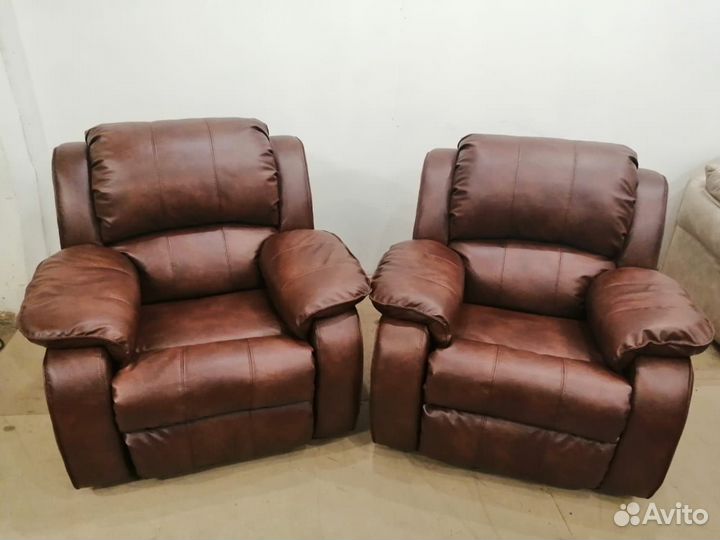 Перетяжка мебели, ремонт мягкой мебели