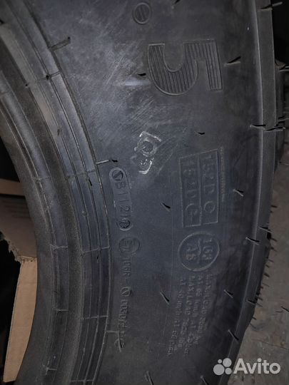 560/45R22.5 шина