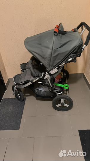 Прогулочная коляска для двойни