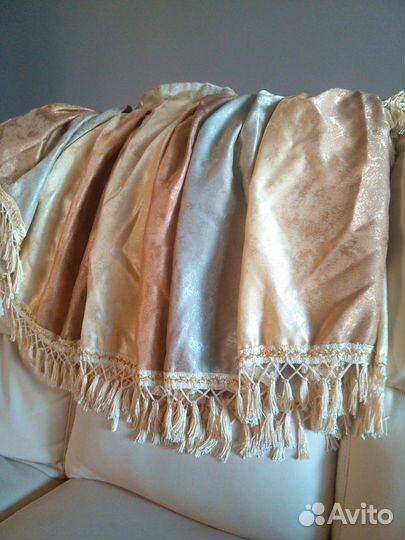 Продам шторы золото с ламбрекеном