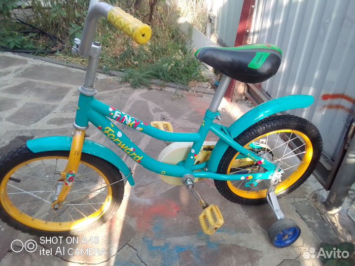 Детский велосипед