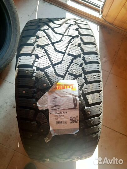 Pirelli Ice Zero 275/40 R20