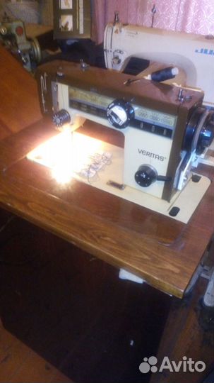 Швейная машина Veritas 8014/43 (Германия) электро